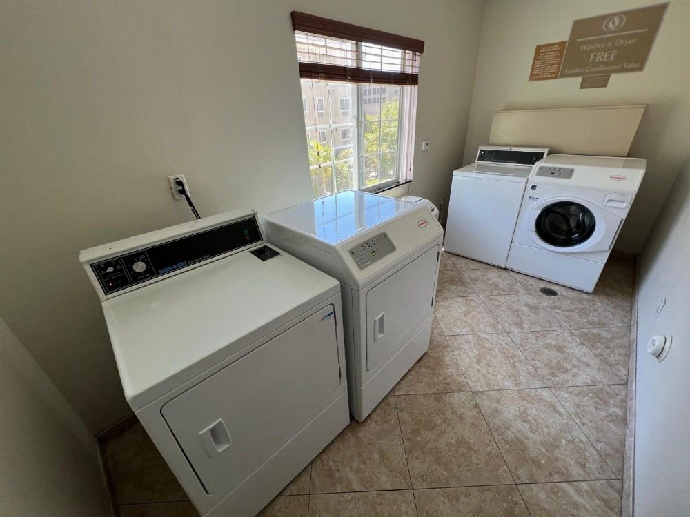 Candlewood Suites LAX Hawthorne